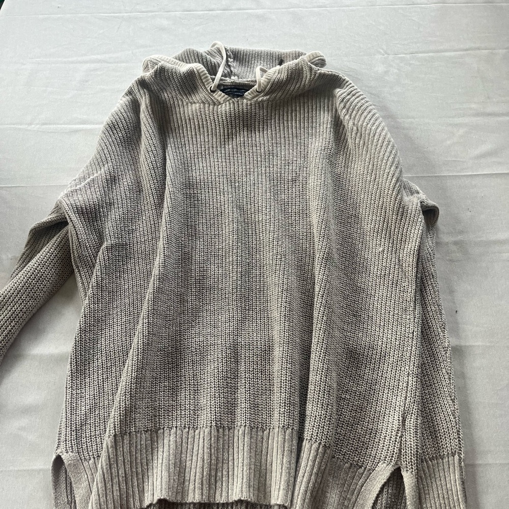 American Eagle Sweatshirt